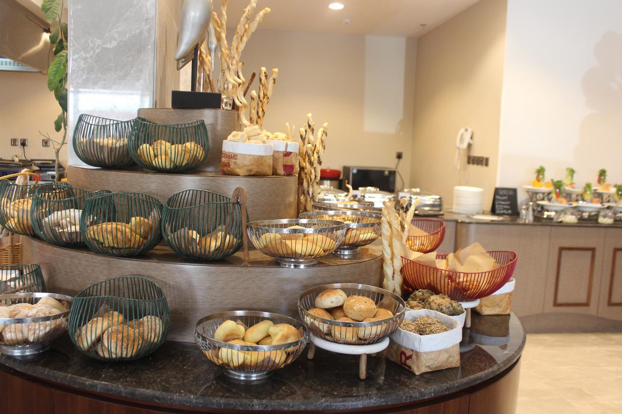 Radisson Blu Hotel,